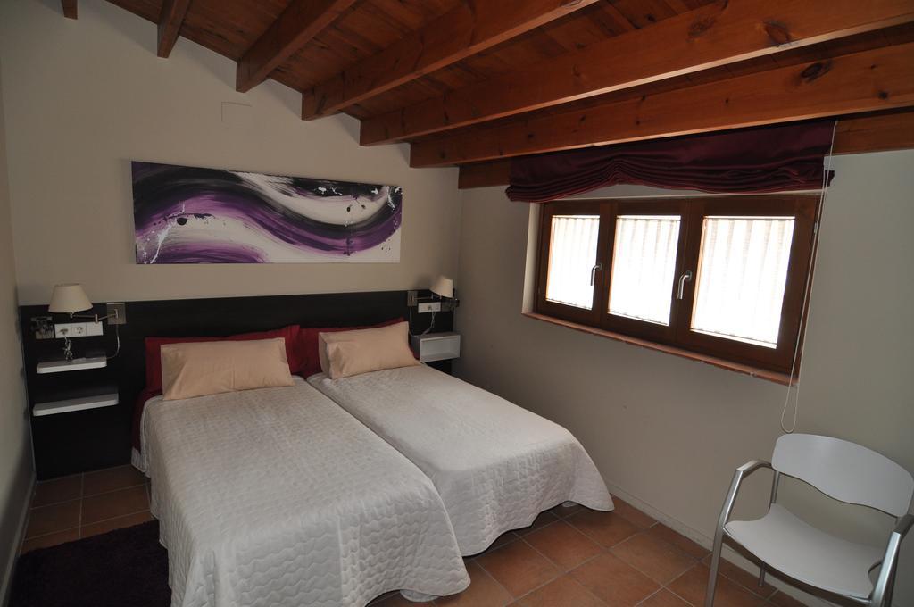 Restaurant & Rooms Cabrit Сан Матеу Стая снимка